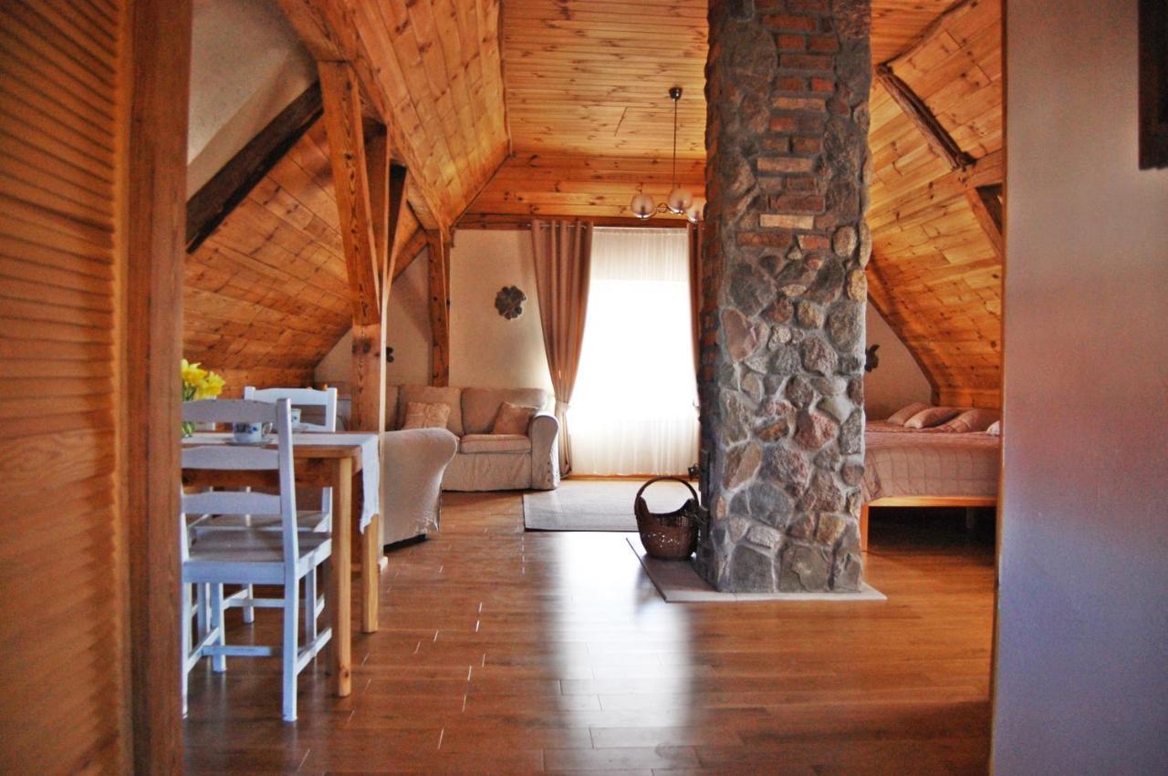 Oaza Pod Strzecha Klimatyczny Dom Z 3 Sypialniami Na Wylacznosc Z Kominkiem I Duzym Ogrodem Ustronie Morskie Esterno foto
